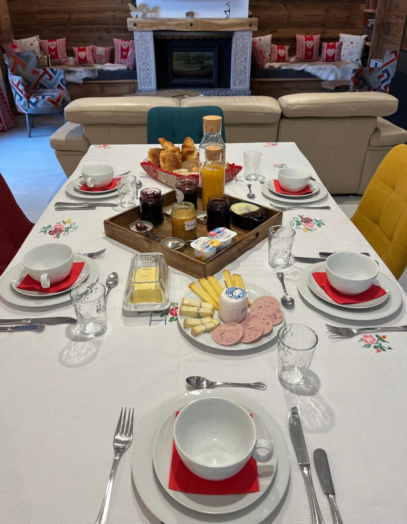 Au 21 Vosgien Bed & Breakfast Ventron Dış mekan fotoğraf